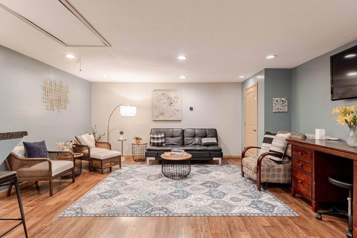Executive Apartment A
