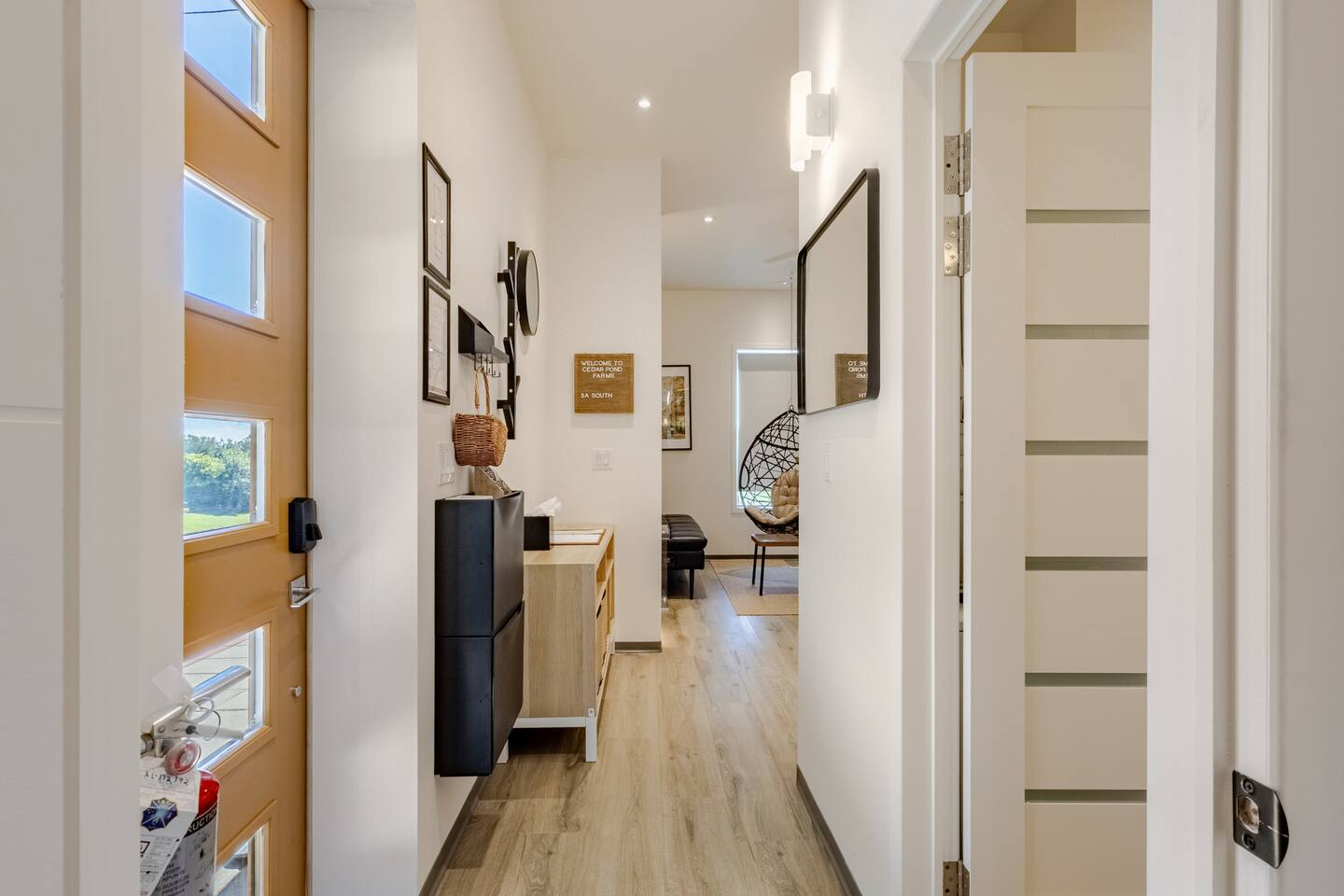 Inside Barndo 3AS, a one-bedroom barndominium suite at Cedar Pond Farms — our fluffy Highland cow farm just outside the Smoky Mountains.