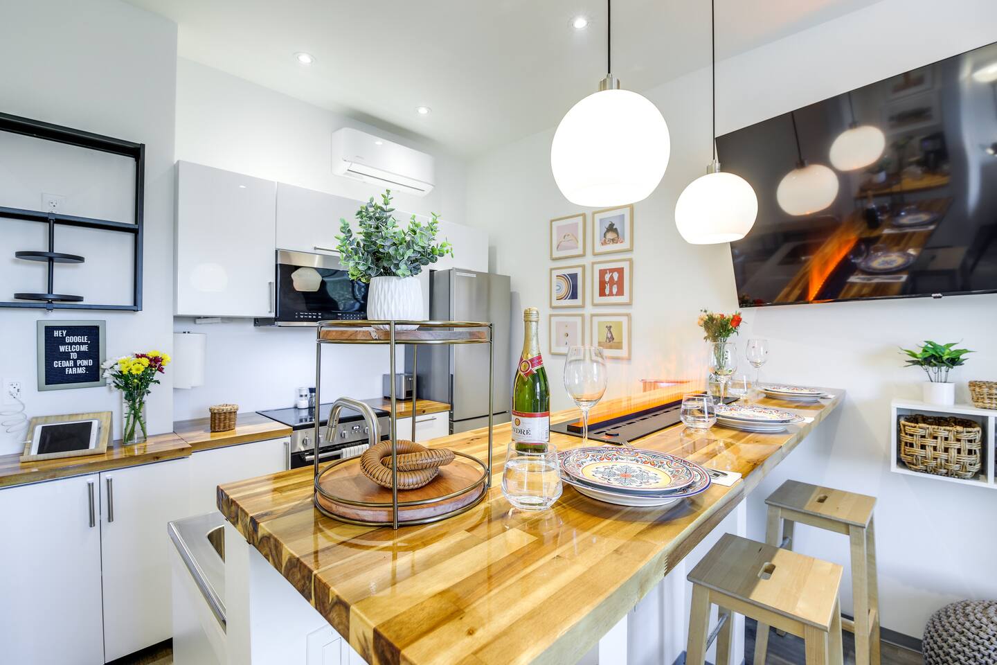 A look around Barndo 2 · Entire Building, one of the whole-barndominium rental stays guests book for a farm weekend in the Tennessee foothills near the Smokies.